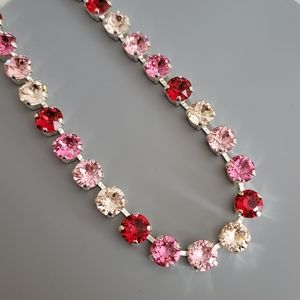 Austrian Crystal Necklace in Shiny Silver